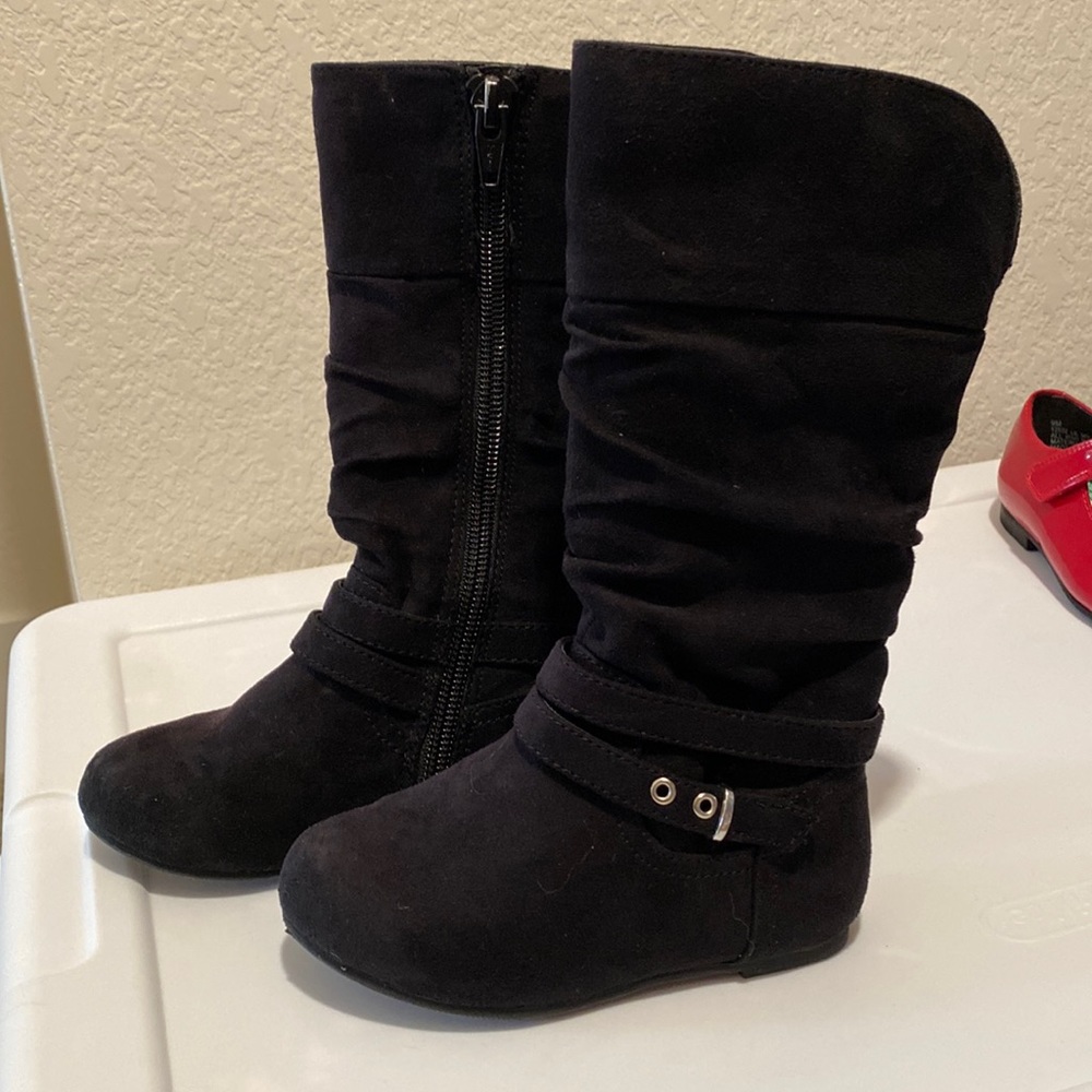 Size 7 toddler tall black boots